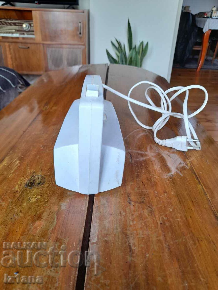 Old Straume mixer with price 15.00 BGN | € 7.67 Old Straume mixer with price 15.00 BGN | € 7.67