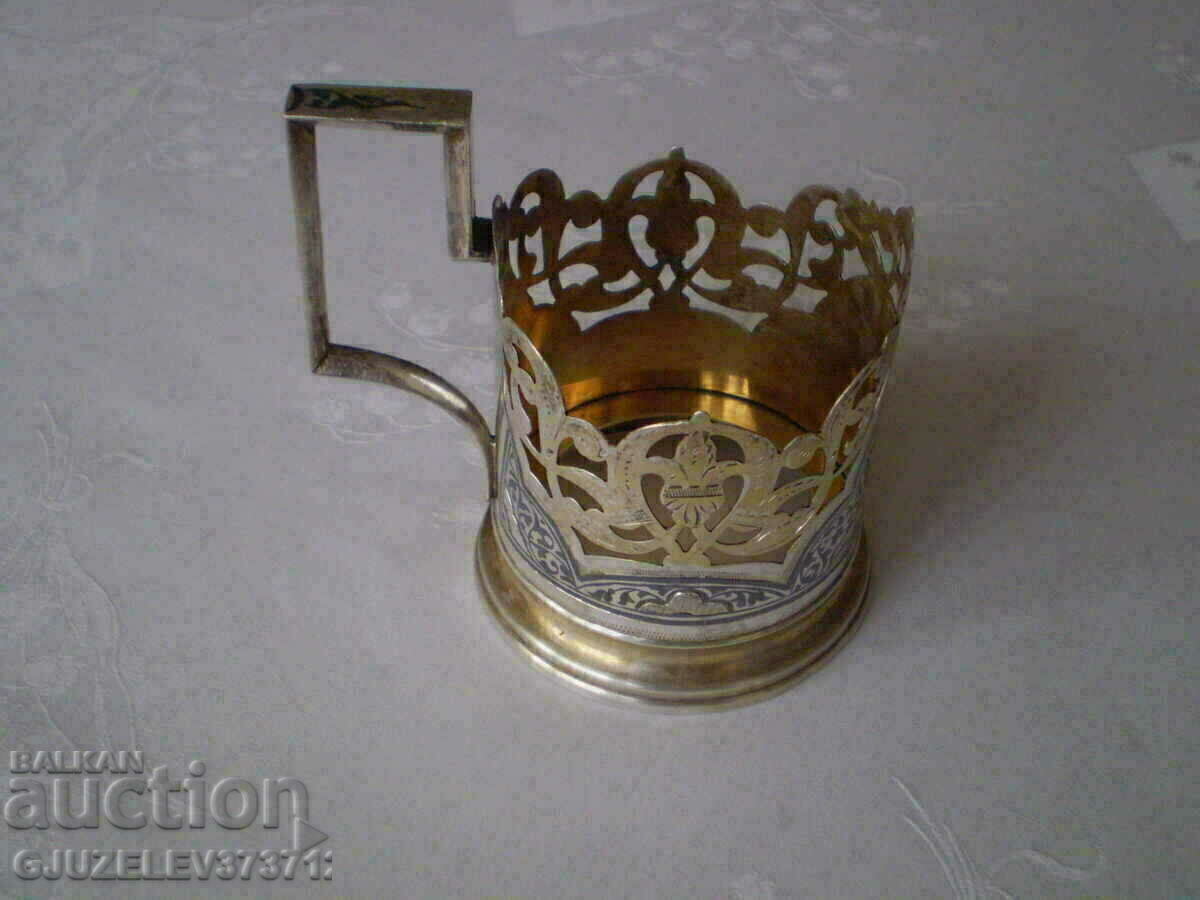 Licitație Coaster de argint cu niello și aurit