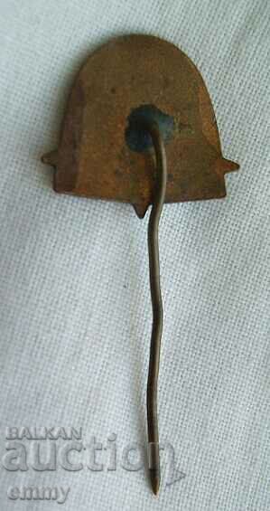 Auction Badge - Ledenika Cave, Vratsa, 1961. Enamel. Auction Badge - Ledenika Cave, Vratsa, 1961. Enamel.