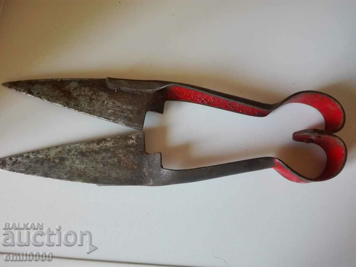 Ψαλίδι για κούρεμα προβάτων. με τιμή 7.99 BGN | € 4.09 Ψαλίδι για κούρεμα προβάτων. με τιμή 7.99 BGN | € 4.09