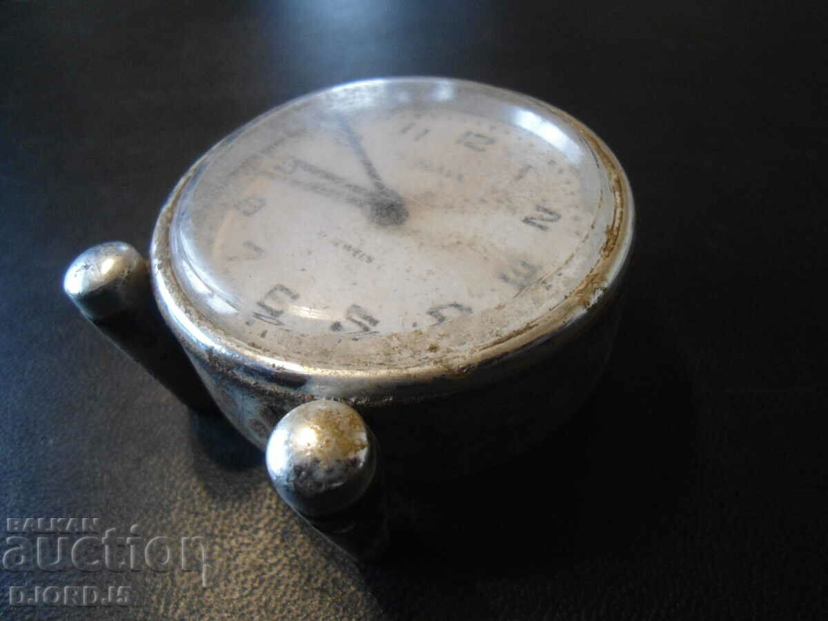 Table clock "Glory" with price 5.00 BGN | € 2.56 Table clock "Glory" with price 5.00 BGN | € 2.56