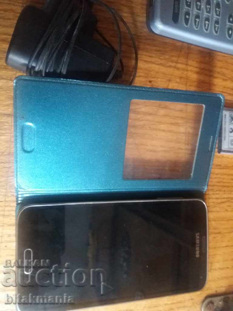 Лот телефони за резервни части с цена 19.99 лв. | € 10.22 Лот телефони за резервни части с цена 19.99 лв. | € 10.22