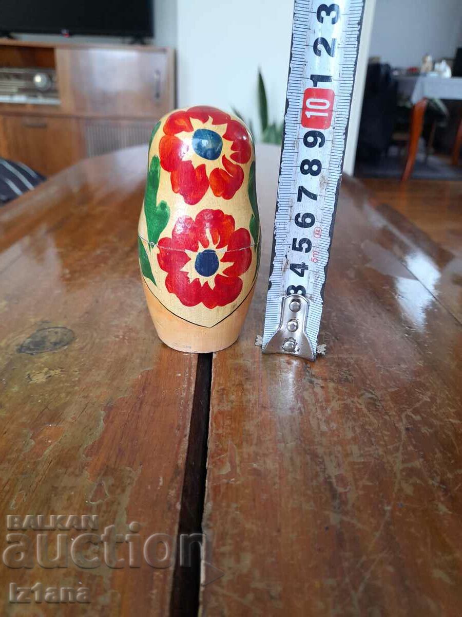 Old Matryoshka, matryoshka dolls with price 40.00 BGN | € 20.45 Old Matryoshka, matryoshka dolls with price 40.00 BGN | € 20.45