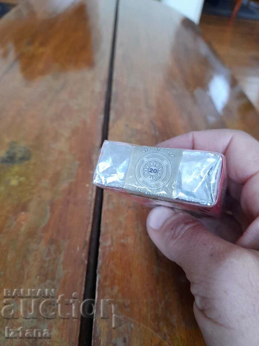 An old pack of Three Horses cigarettes - 5