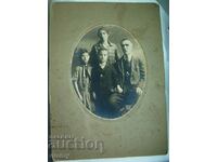 Fotografie veche din carton - Portret de familie, Sofia 1927