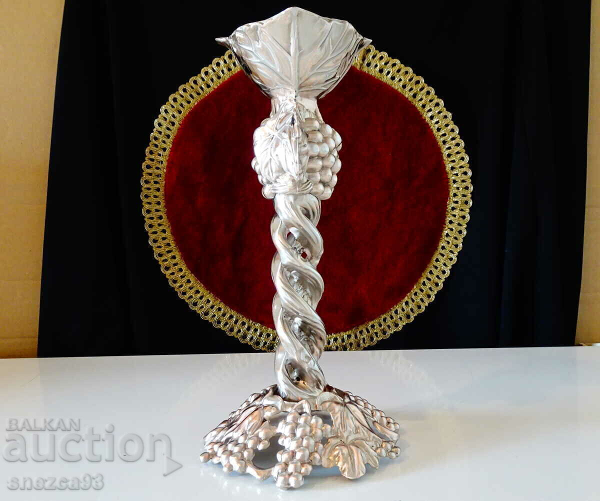 Silver-plated candlesticks, vines, grapes. - 5 Silver-plated candlesticks, vines, grapes. - 5