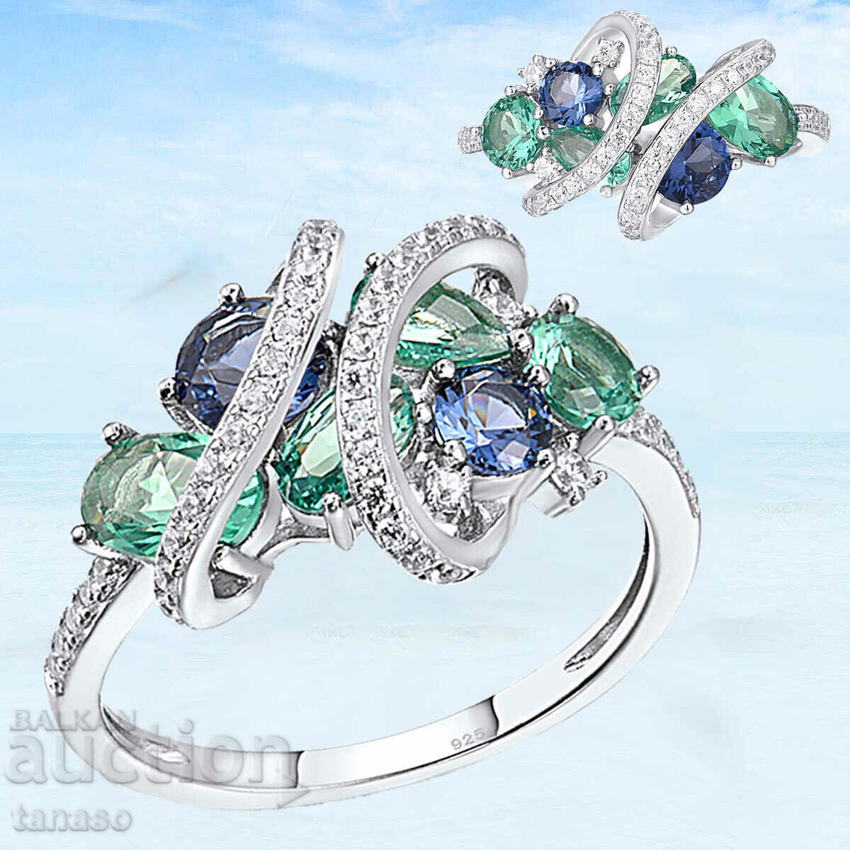 Auction Women's ring with zircons Auction Women's ring with zircons