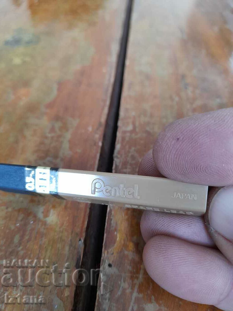 Δημοπρασία Παλιά ξύστρα Pentel Δημοπρασία Παλιά ξύστρα Pentel