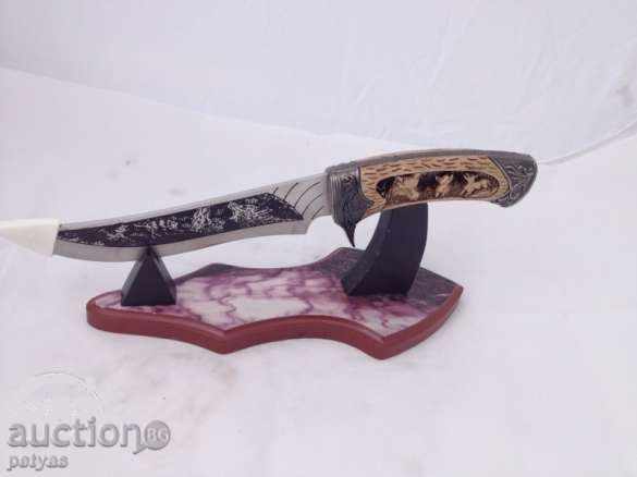 Decorative knife with stand, engraved, WOLF - 5 Decorative knife with stand, engraved, WOLF - 5