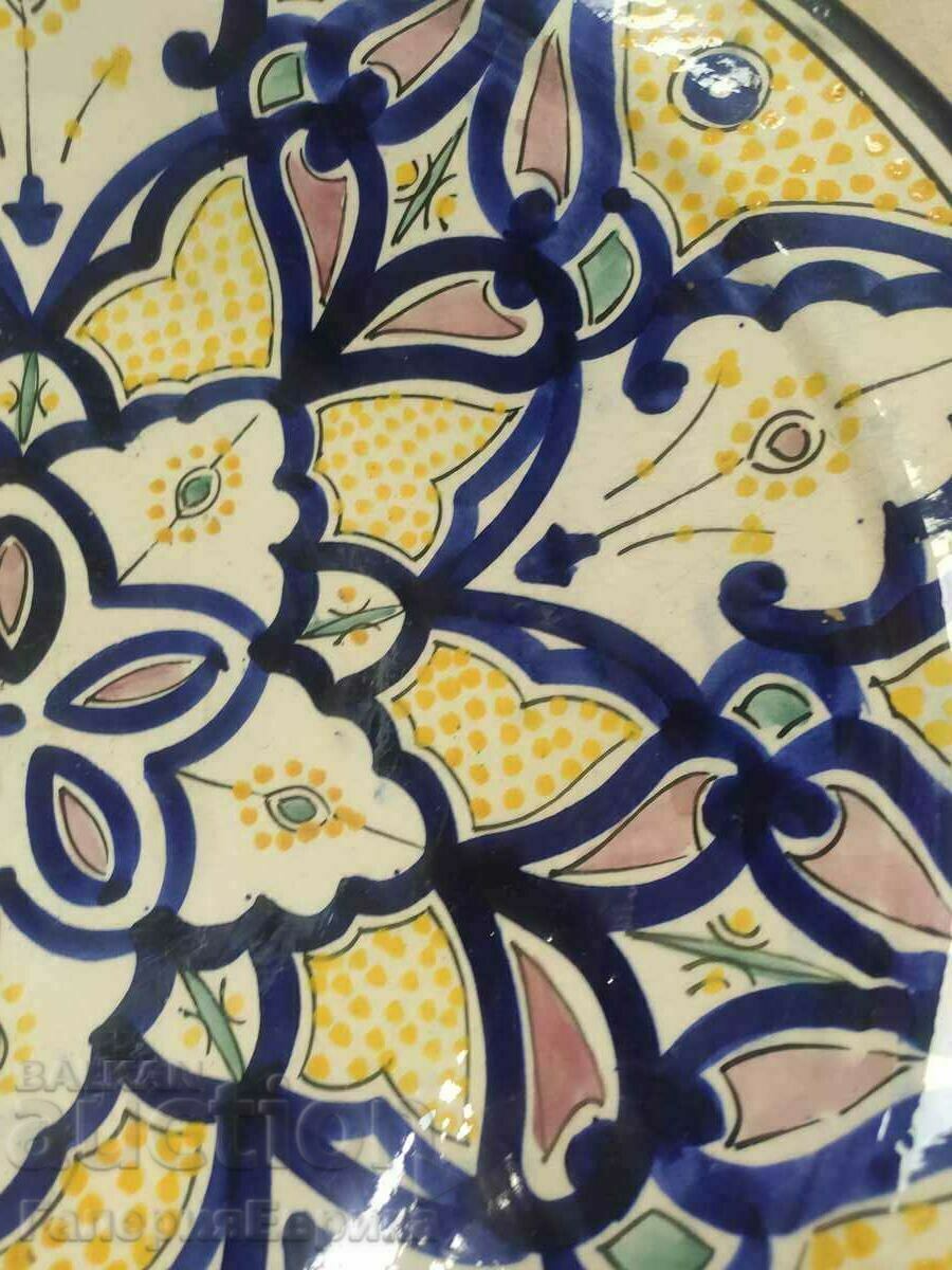 Auction Author's porcelain plate, diameter 42 cm. Auction Author's porcelain plate, diameter 42 cm.