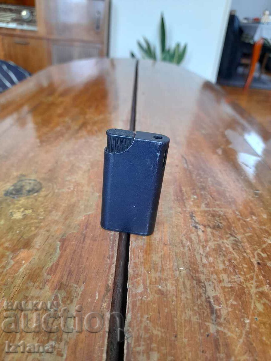 Old Dazzle Lighter with price 10.00 BGN | € 5.11 Old Dazzle Lighter with price 10.00 BGN | € 5.11