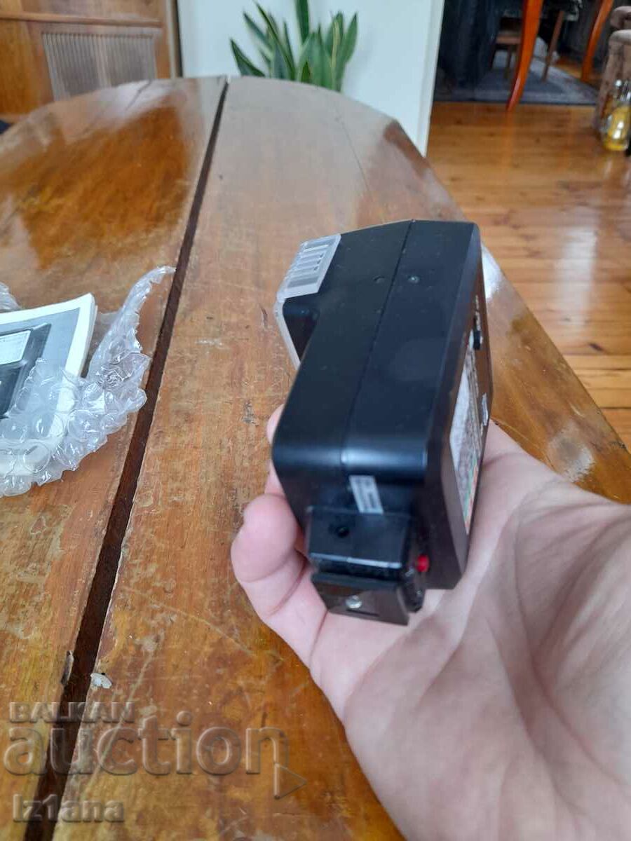 Old National camera flash - 6