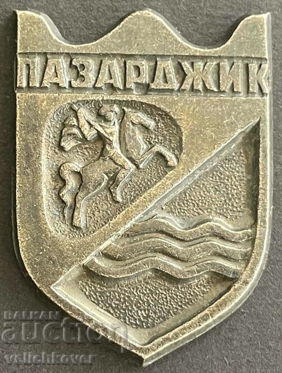 33712 Bulgaria badge of honor Town of Pazardzhik 1970s