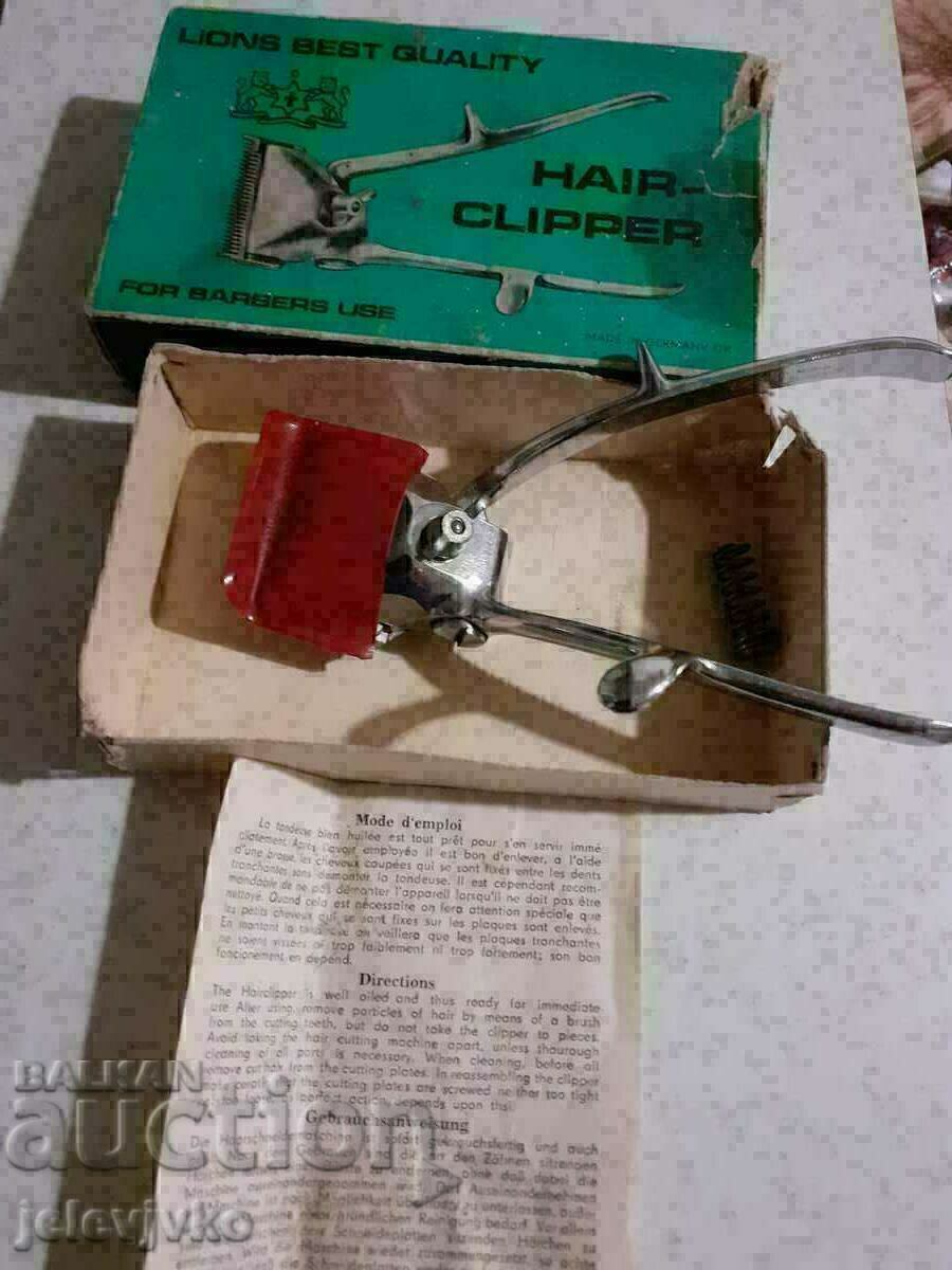 Παράδοση Παλιά γερμανική κουρευτική μηχανή