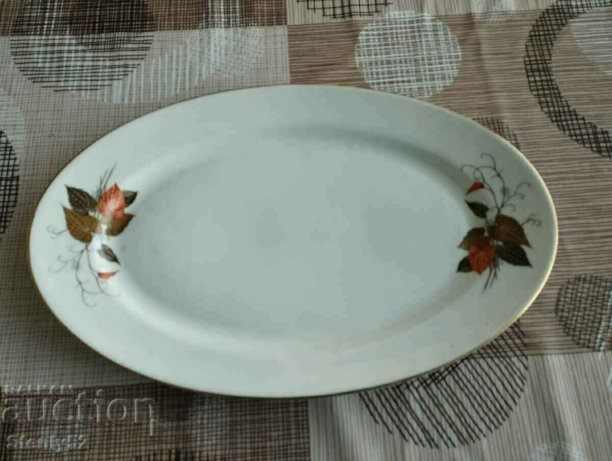 Large porcelain plate for a platter (cheeses, sausages).