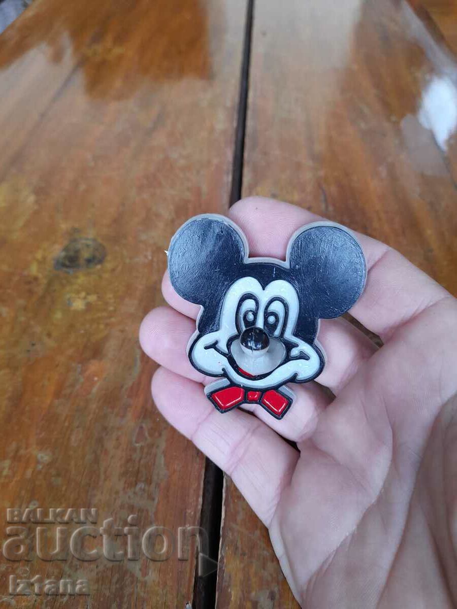 Old Mickey Mouse towel rack with price 10.00 BGN | € 5.11 Old Mickey Mouse towel rack with price 10.00 BGN | € 5.11