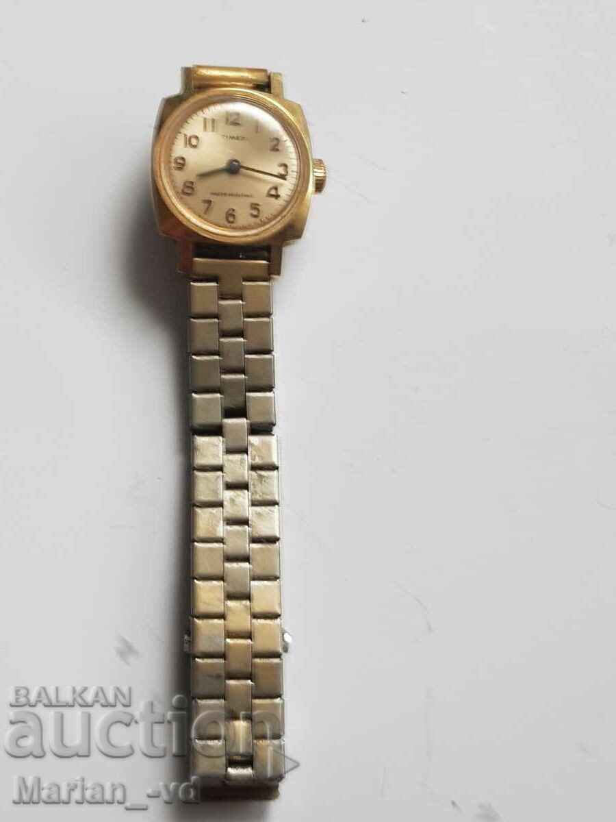 Auction Timex Women's Mechanical Gold Watch Auction Timex Women's Mechanical Gold Watch