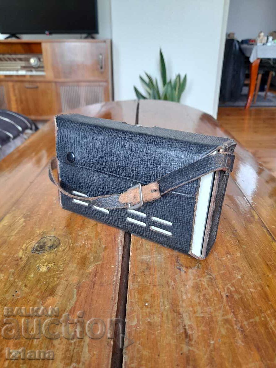 Old radio, Aiwa radio with price 50.00 BGN | € 25.56 Old radio, Aiwa radio with price 50.00 BGN | € 25.56