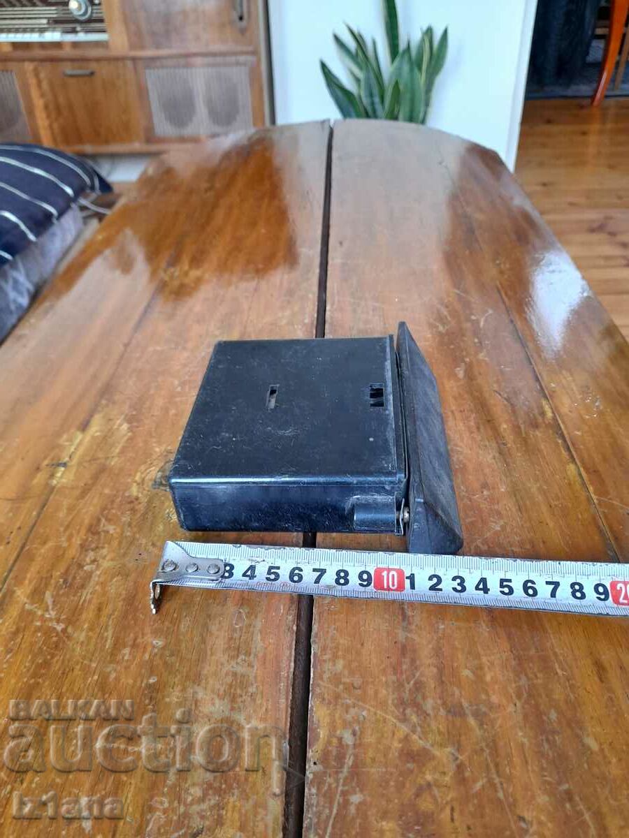 Old car ashtray with price 15.00 BGN | € 7.67