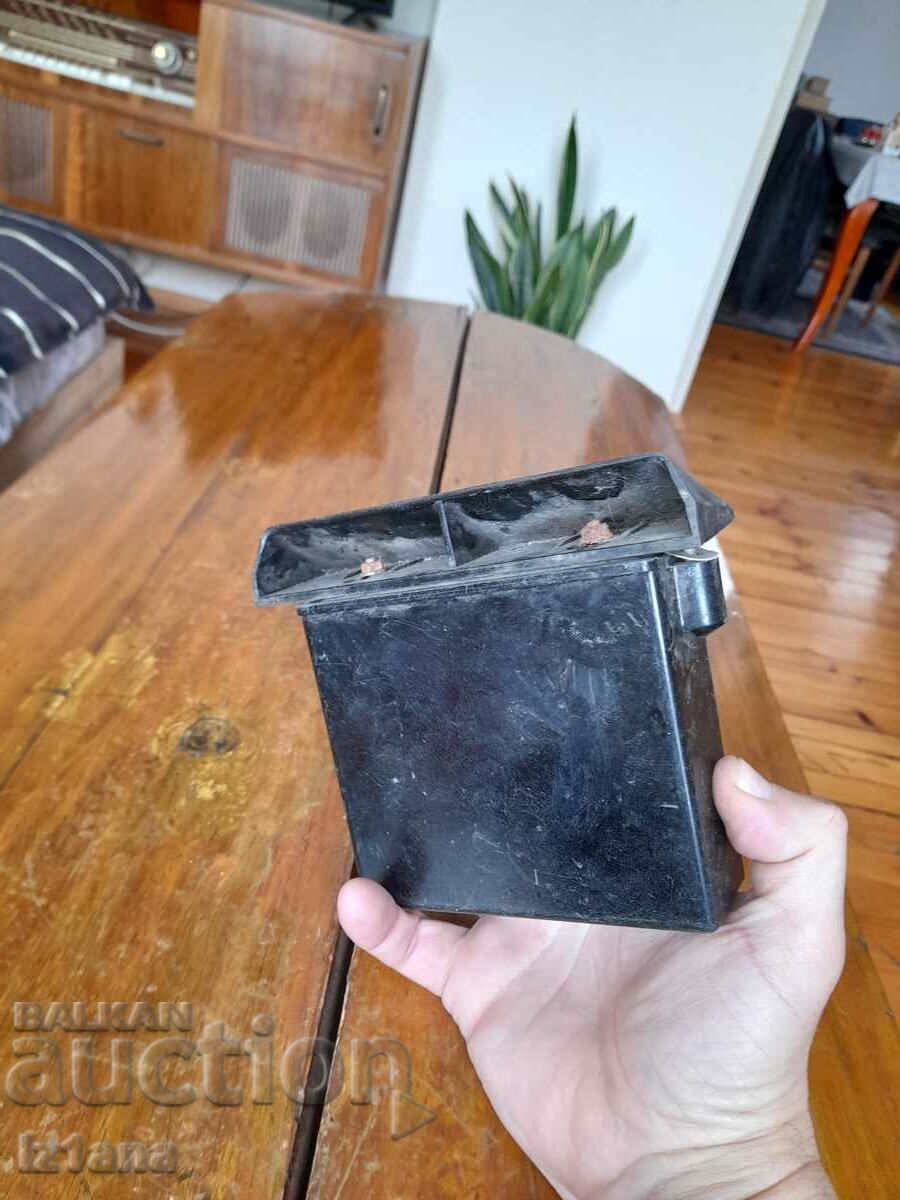 Delivery of Old car ashtray