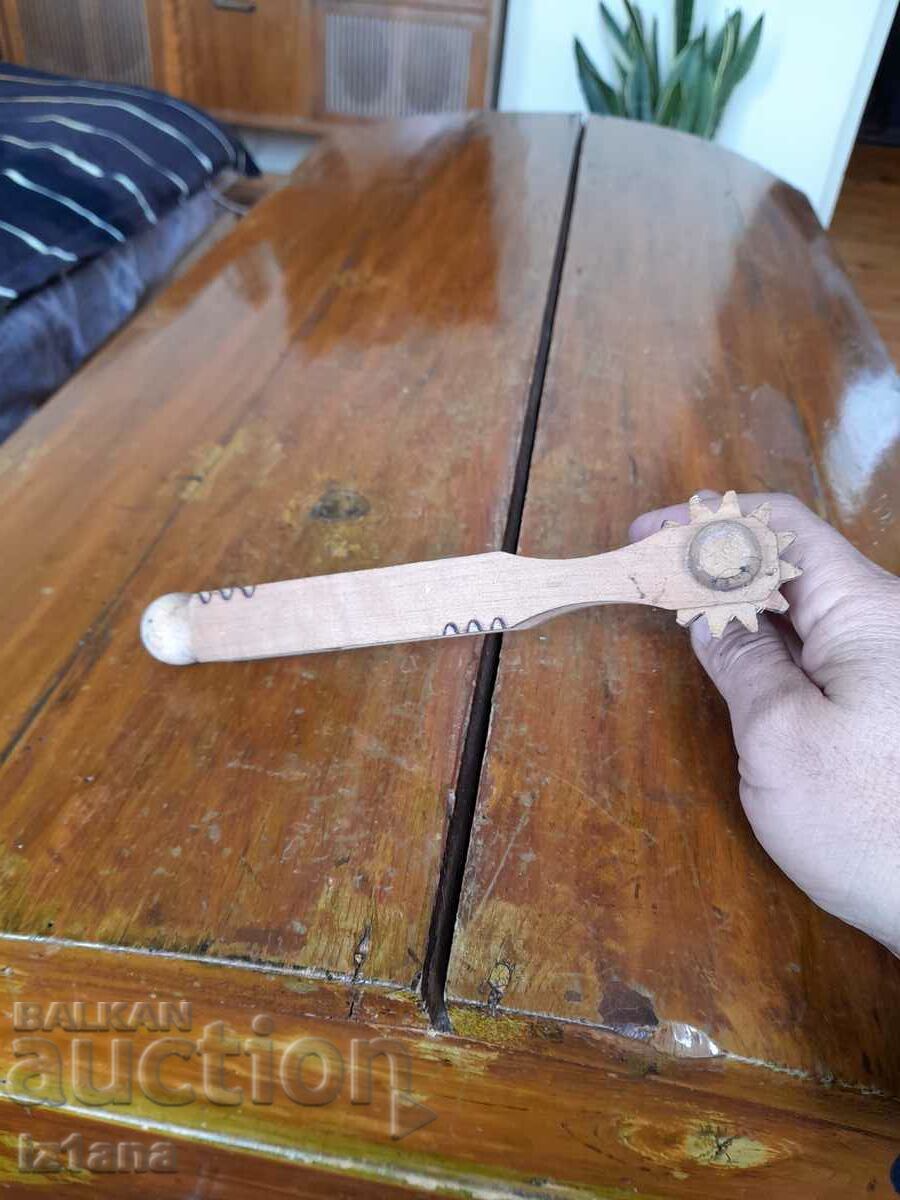 Delivery of Old screaming Delivery of Old screaming