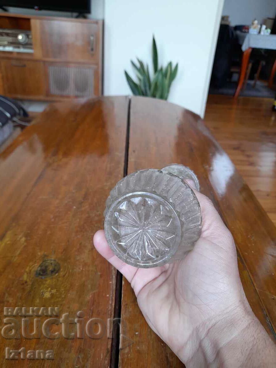 An old glass vase - 5