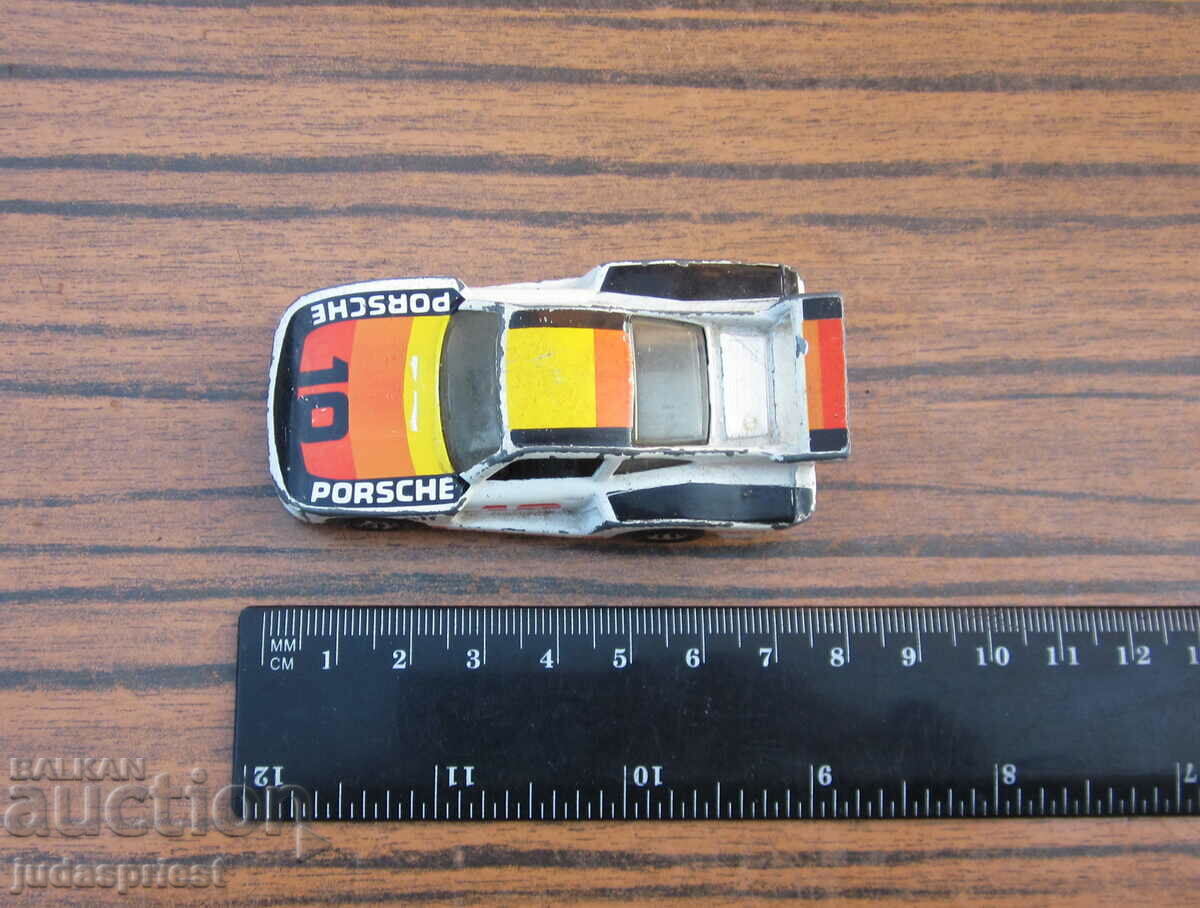 matchbox toy car RACING PORSCHE 935 from 1983 with price 10.00 BGN | € 5.11