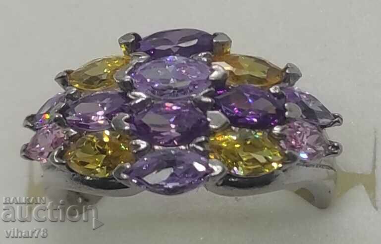 VERY BEAUTIFUL SILVER WOMEN'S RING - 7 VERY BEAUTIFUL SILVER WOMEN'S RING - 7