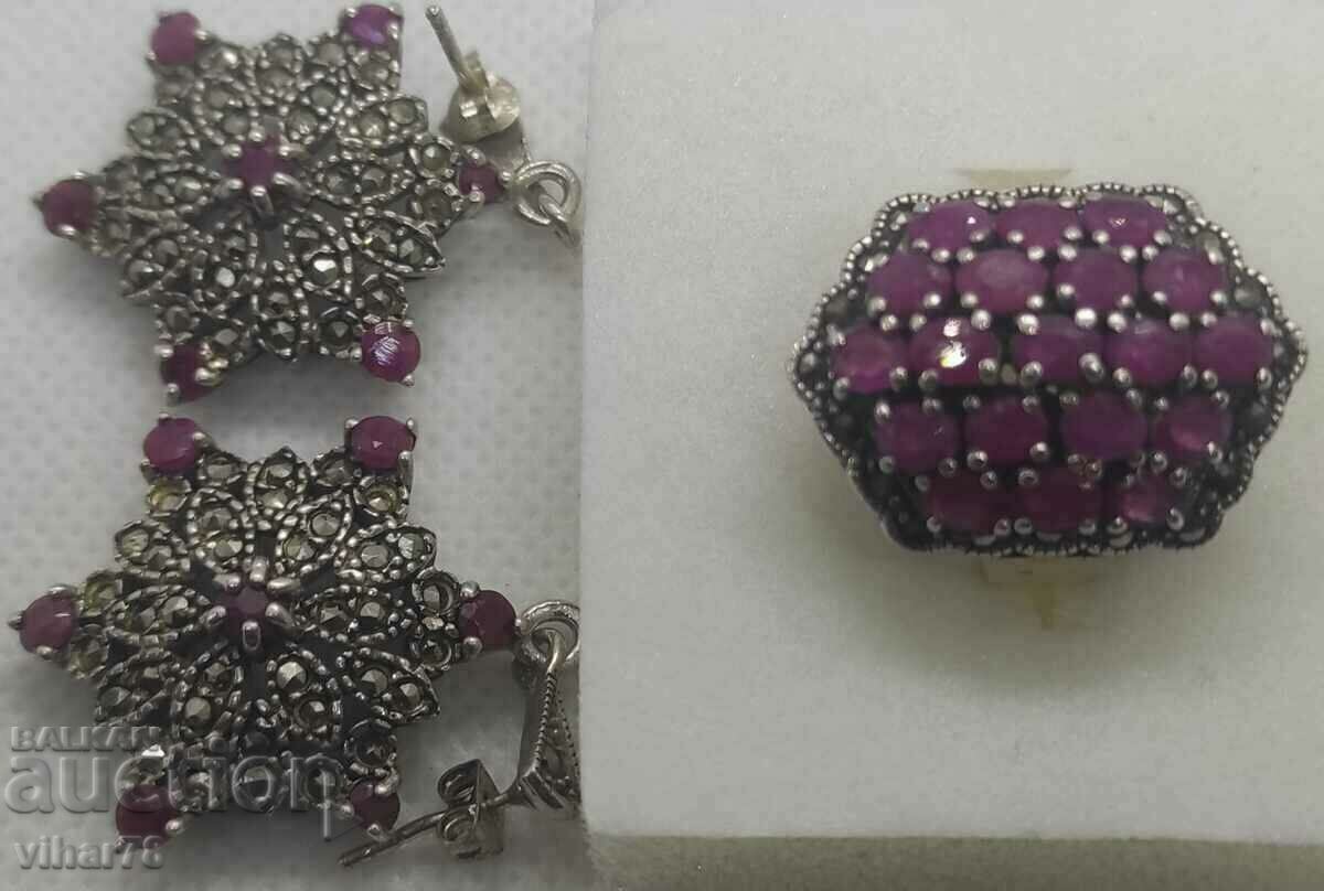 Auction Very beautiful silver set of earrings and ring with rubies and ma Auction Very beautiful silver set of earrings and ring with rubies and ma