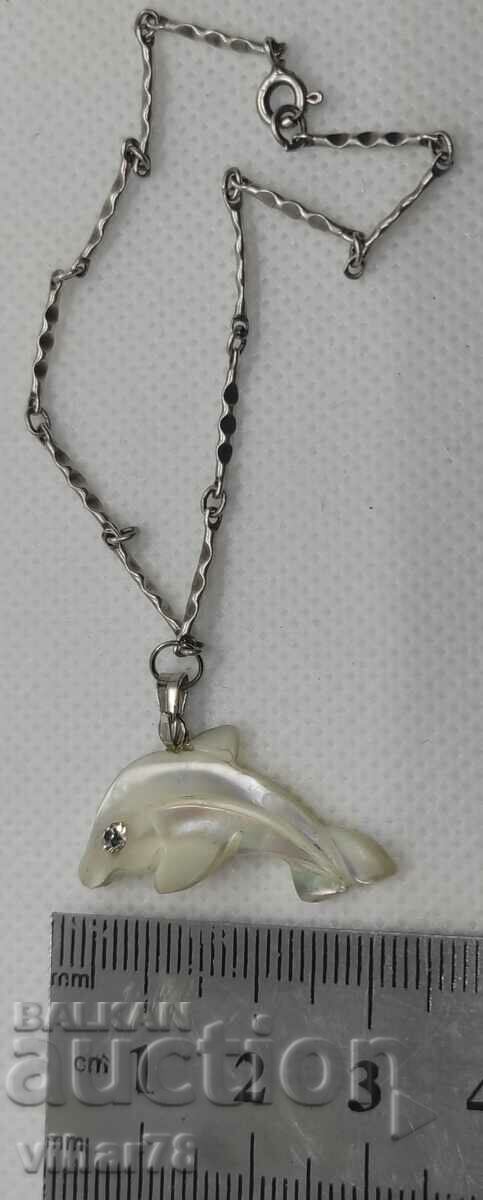 Delivery of SILVER BRACELET WITH PEARL PLATE