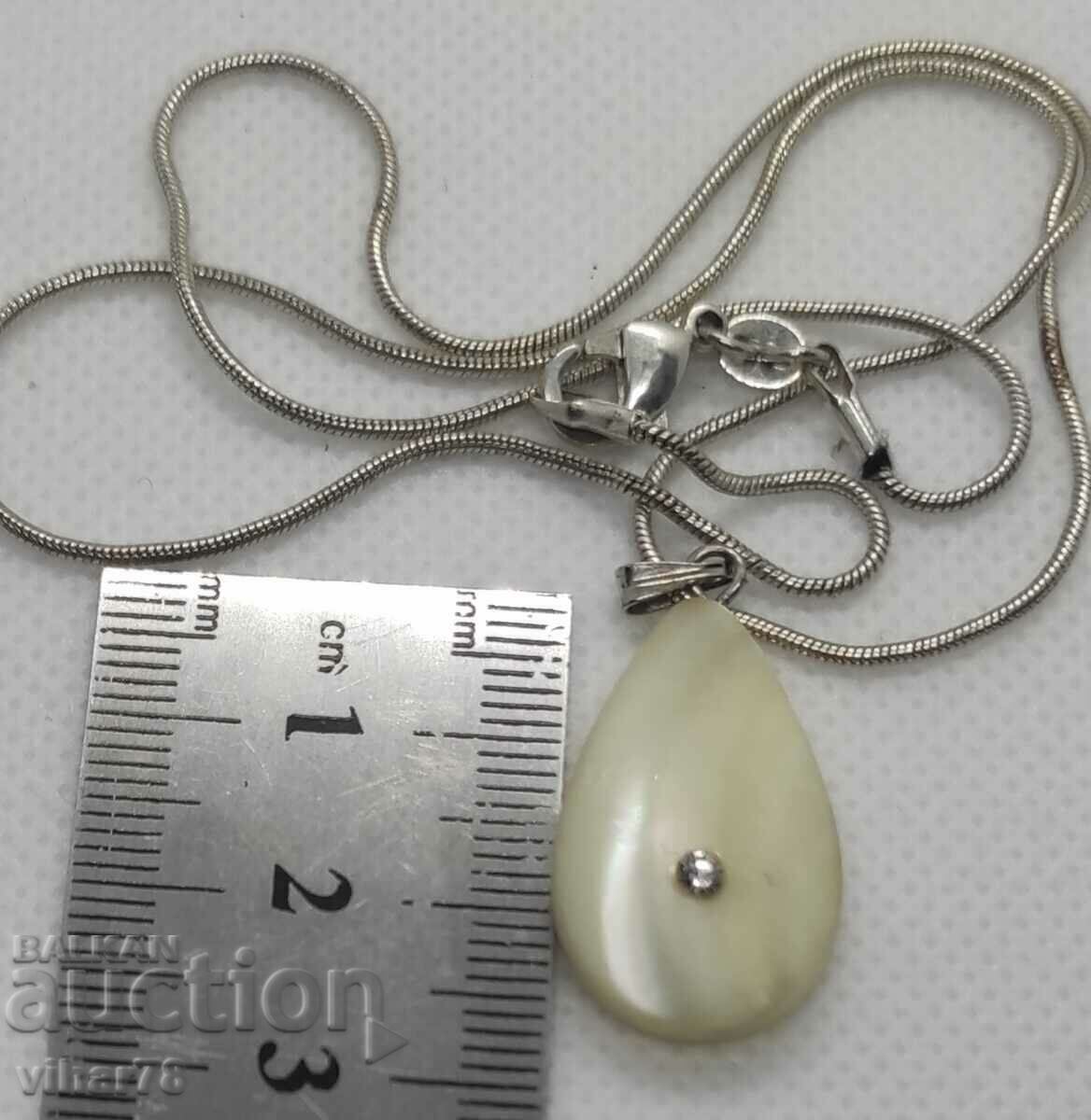 Lant din argint cu placa sidefata cu preț € 42.99 | 84.08 BGN