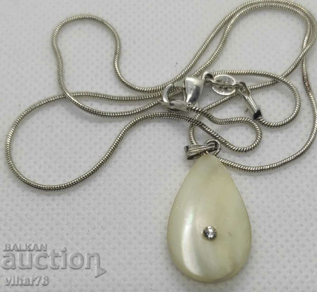 Silver chain with mother of pearl plate - 5 Silver chain with mother of pearl plate - 5