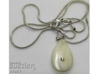 Silver chain with mother of pearl plate