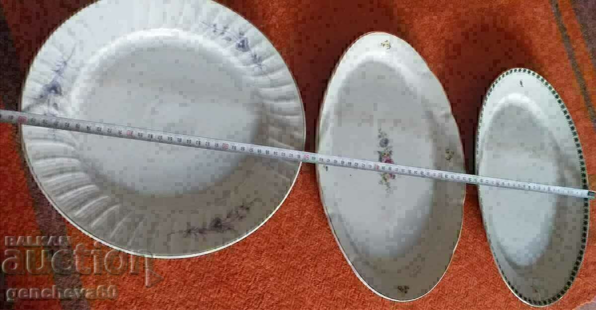 LOT of large porcelain plates of "ISIS" with price 25.00 BGN | € 12.78 LOT of large porcelain plates of "ISIS" with price 25.00 BGN | € 12.78