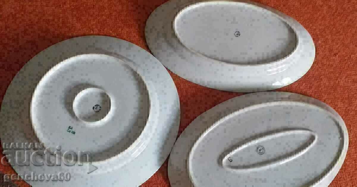 Auction LOT of large porcelain plates of "ISIS" Auction LOT of large porcelain plates of "ISIS"