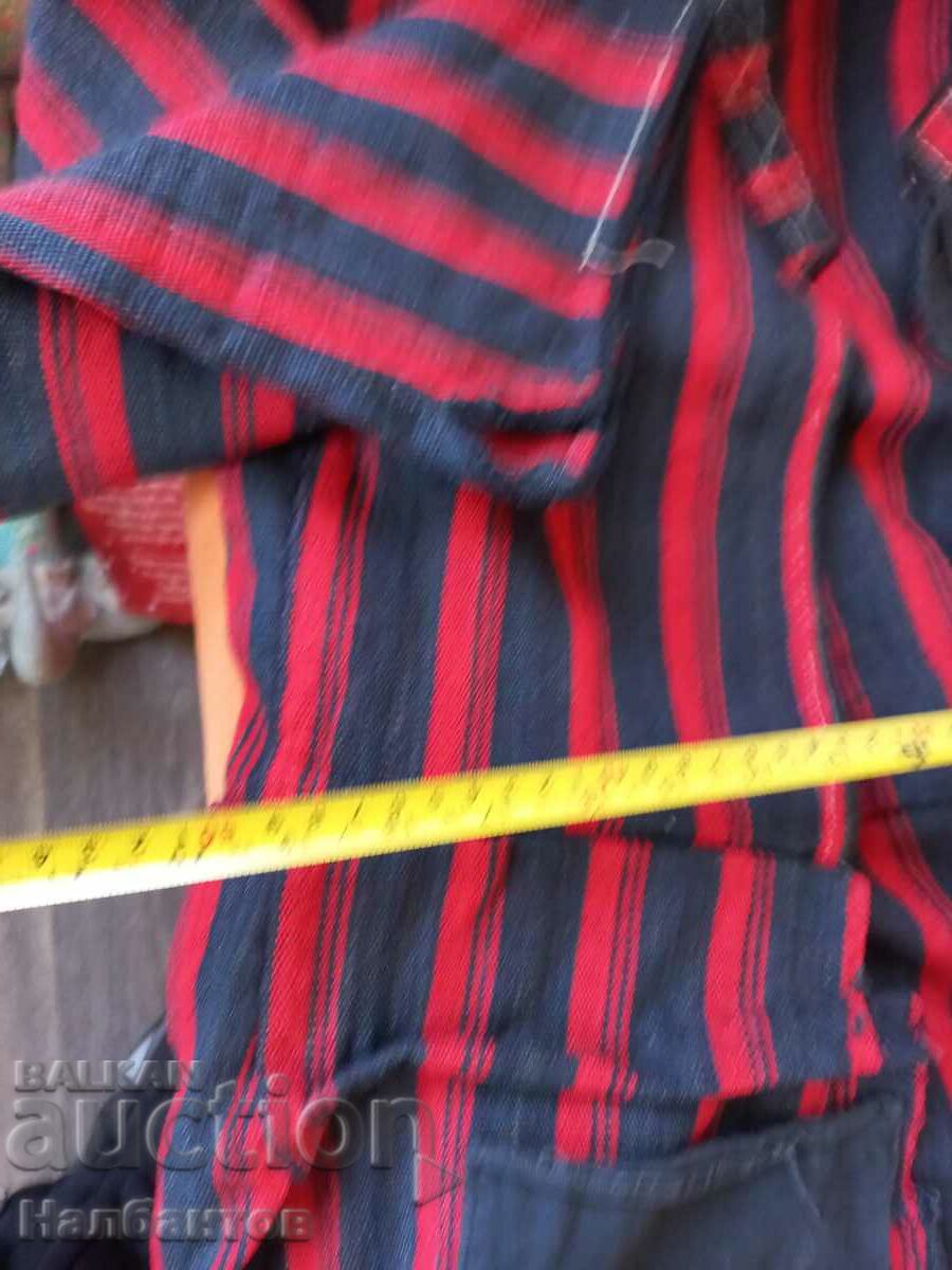 Auction  OLD WOMEN'S COSTUME ALAJA SUKMAN