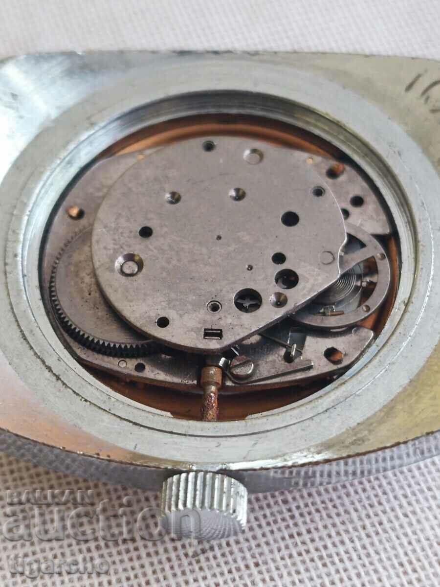 Timex clock - 5 Timex clock - 5