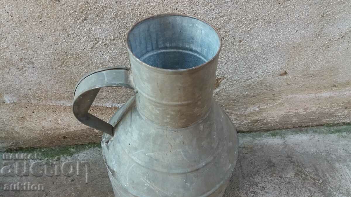 RENAISSANCE LARGE METALLIC MILK CART - 12 LITERS with price 9.99 BGN | € 5.11 RENAISSANCE LARGE METALLIC MILK CART - 12 LITERS with price 9.99 BGN | € 5.11