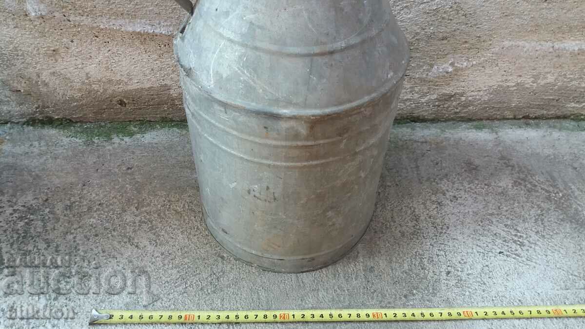 Auction RENAISSANCE LARGE METALLIC MILK CART - 12 LITERS Auction RENAISSANCE LARGE METALLIC MILK CART - 12 LITERS