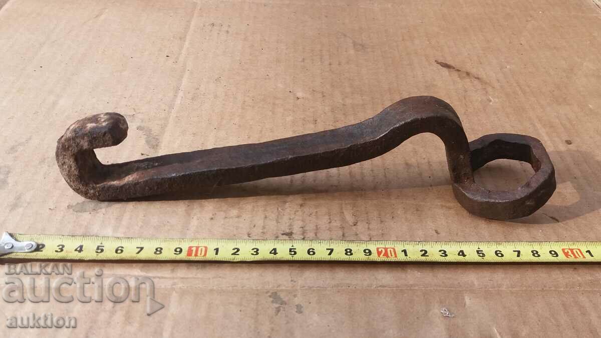 WROUGHT RENAISSANCE KEY, TOOL OF PHAETON, BICYCLE with price 4.99 BGN | € 2.55 WROUGHT RENAISSANCE KEY, TOOL OF PHAETON, BICYCLE with price 4.99 BGN | € 2.55