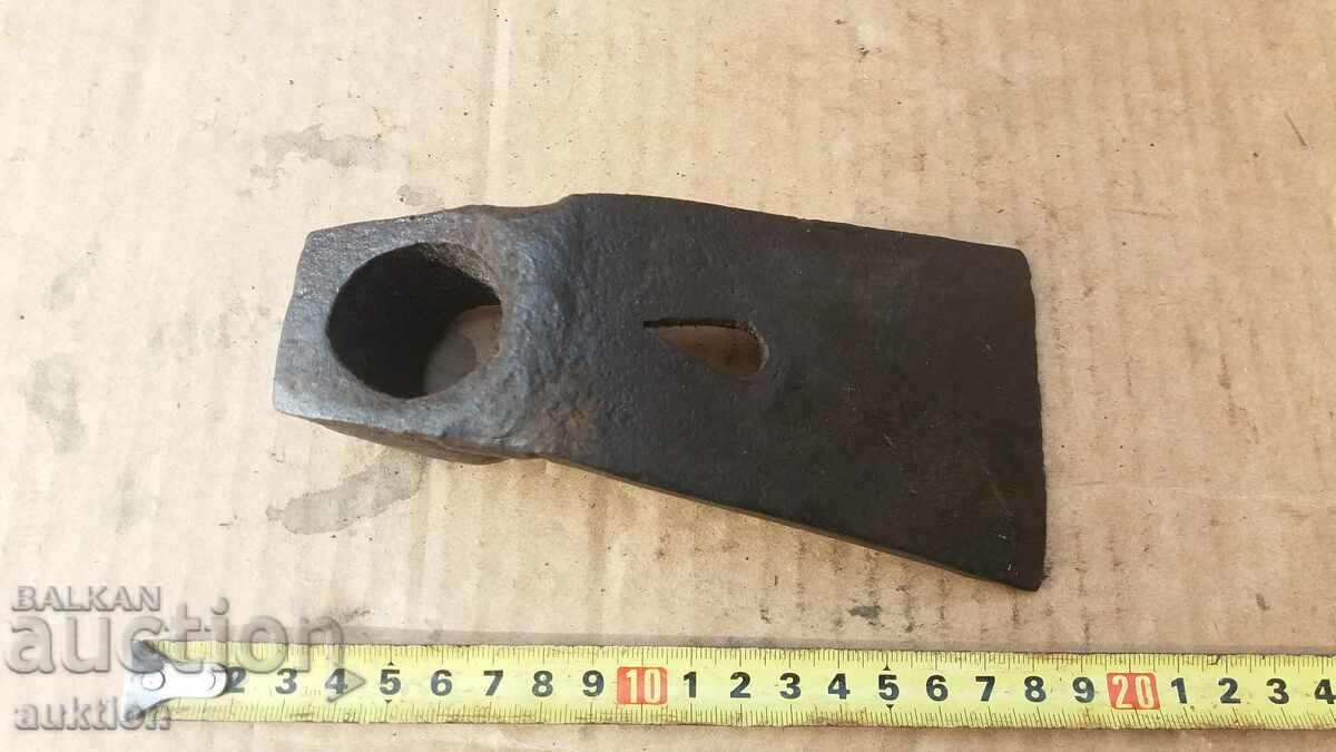 SOC. TESLA OTELIZAT cu preț 2.99 BGN | € 1.53