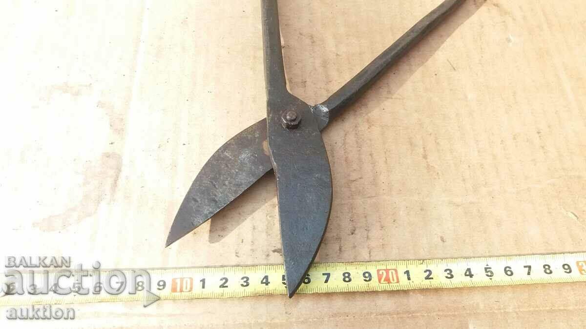 Delivery of SOLID FORGED SCISSORS FOR CUTTING SHEET METAL