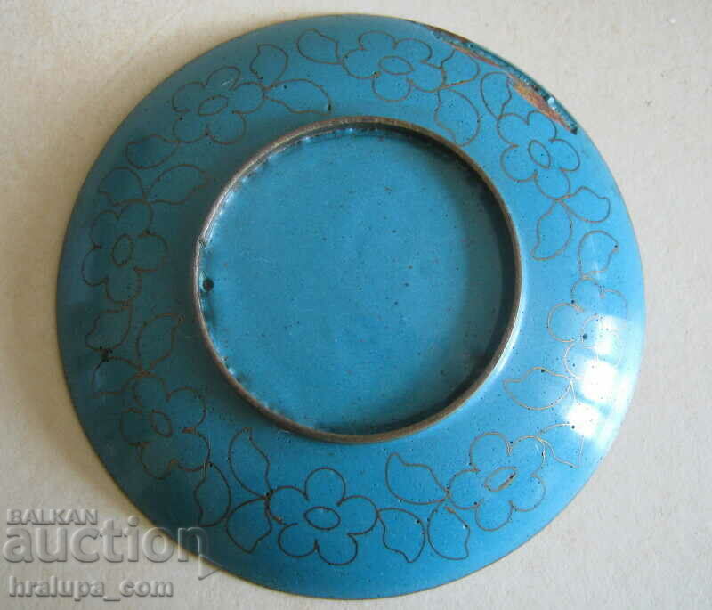 Farfurie Cloisonne cu preț 25.00 BGN | € 12.78 Farfurie Cloisonne cu preț 25.00 BGN | € 12.78