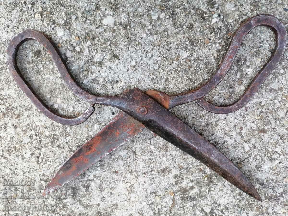 Παράδοση Εκλεκτής ποιότητας ψαλίδι επεξεργασμένου σιδήρου Παράδοση Εκλεκτής ποιότητας ψαλίδι επεξεργασμένου σιδήρου