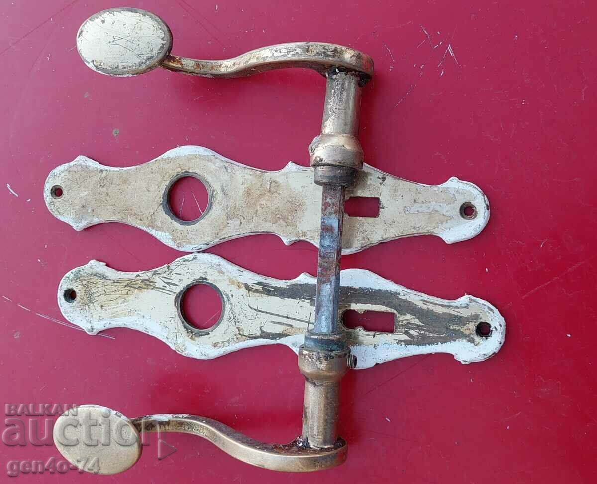 Bronze fittings from Stara Brava with price 30.00 BGN | € 15.34