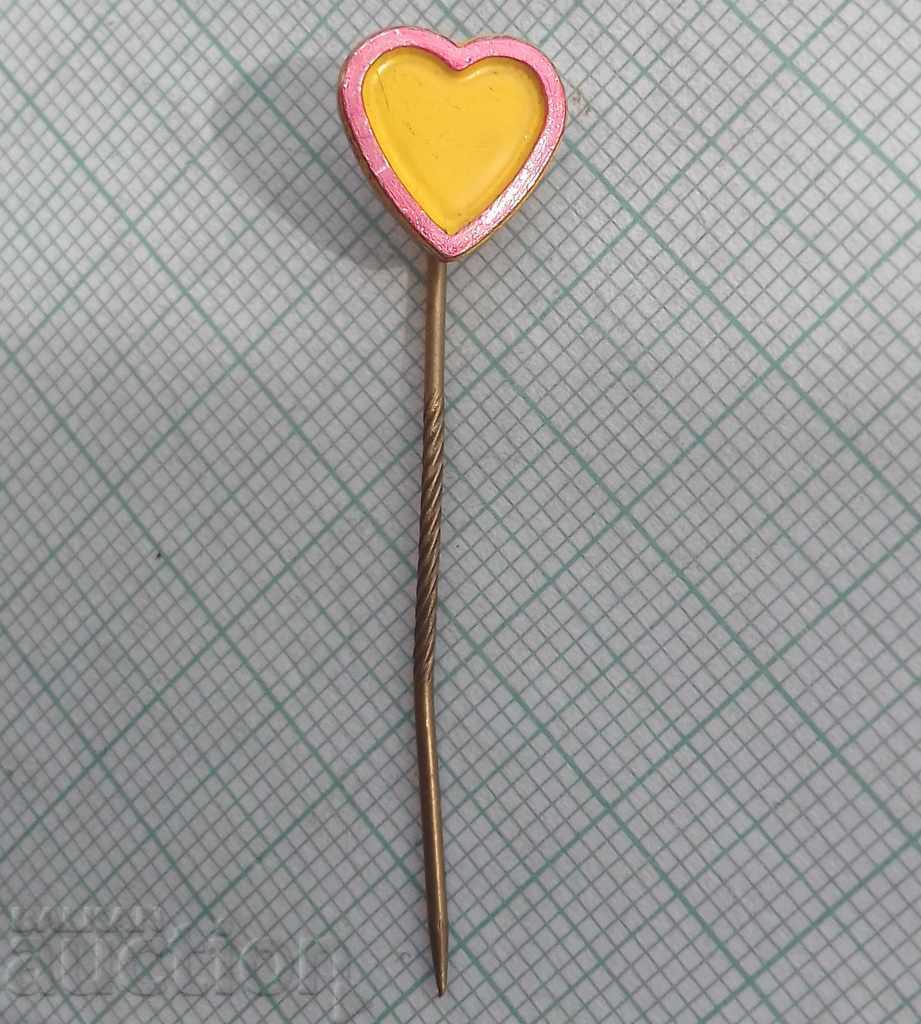 10104 Badge - Heart with price 0.50 BGN | € 0.26
