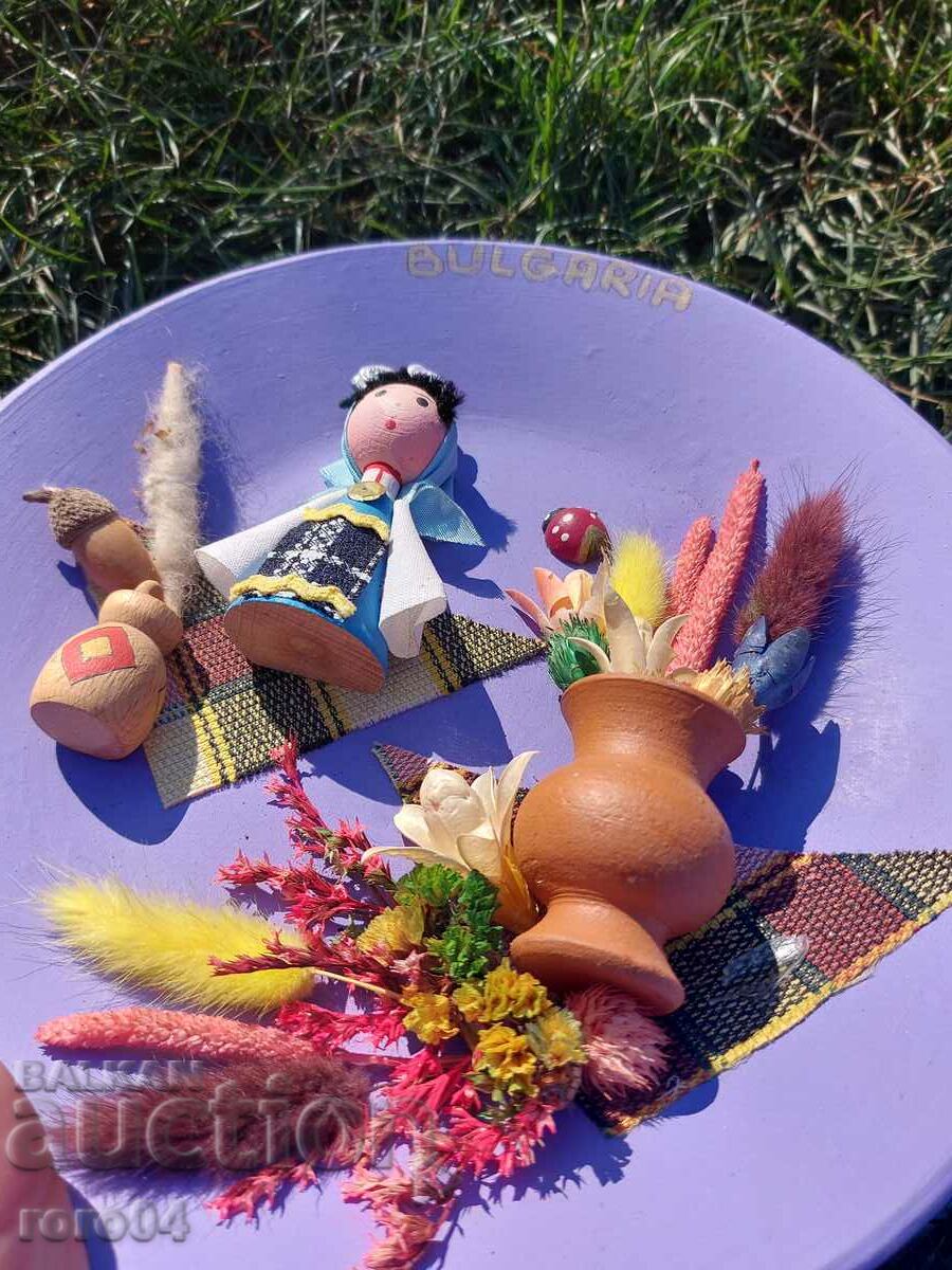 DECORATIVE PLATE - BULGARIA - 5 DECORATIVE PLATE - BULGARIA - 5