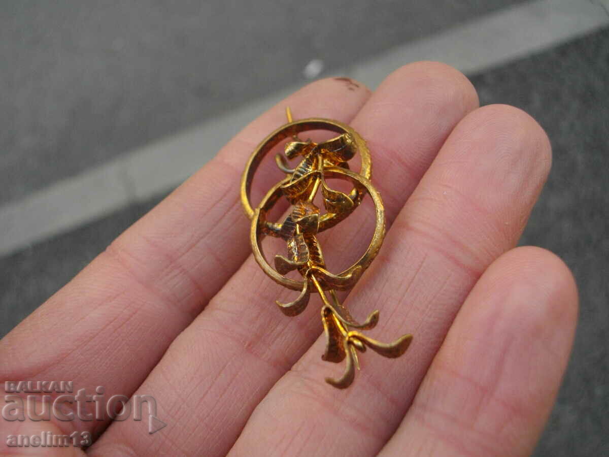 STARA BEAUTIFUL BROSHA with price 15.00 BGN | € 7.67 STARA BEAUTIFUL BROSHA with price 15.00 BGN | € 7.67