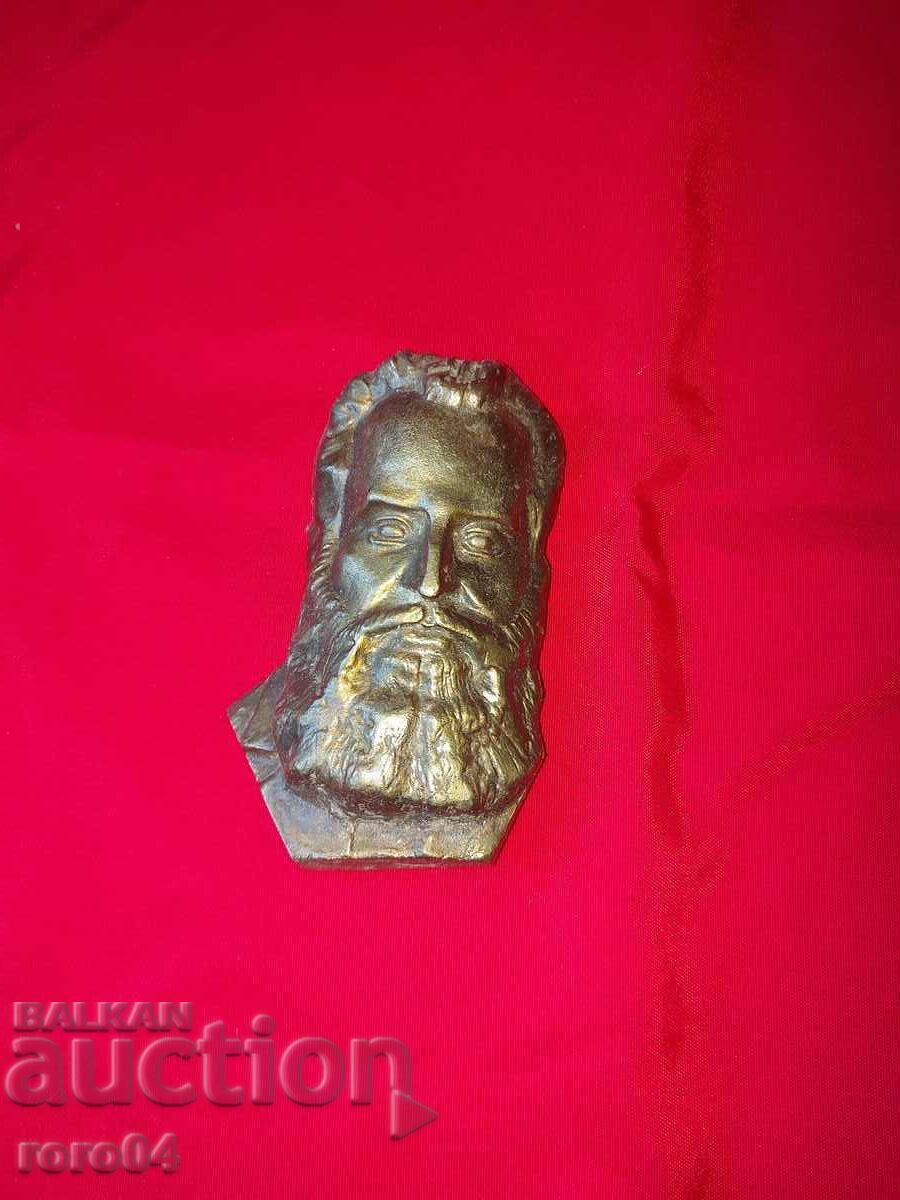 ΛΥΟΥΜΠΕΝ ΚΑΡΑΒΕΛΟΦ με τιμή € 202.99 | 397.02 BGN