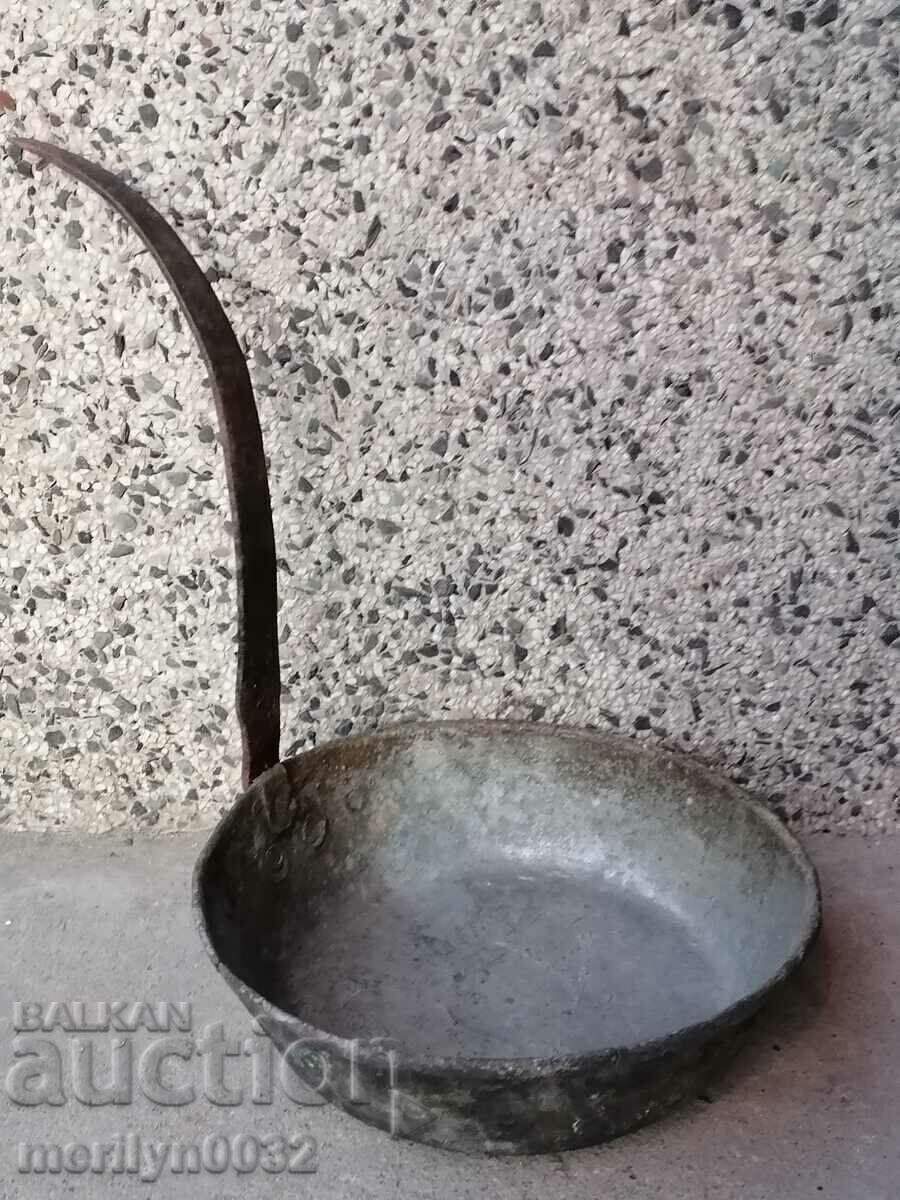 Παλιό χάλκινο ταψί, χαλκός, δίσκος, χάλκινο δοχείο με τιμή 81.00 BGN | € 41.41 Παλιό χάλκινο ταψί, χαλκός, δίσκος, χάλκινο δοχείο με τιμή 81.00 BGN | € 41.41